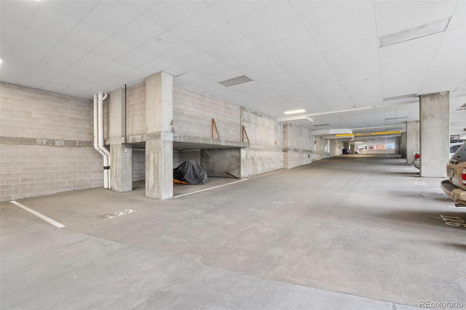 MLS Image #35 for 1950 n logan street,denver, Colorado