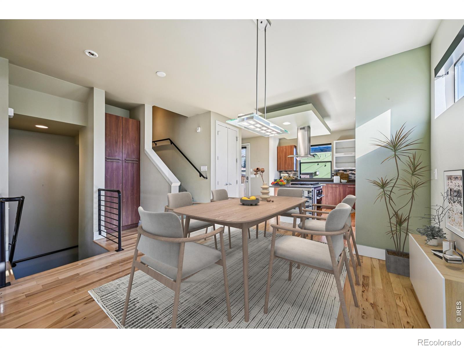 MLS Image #14 for 2912  perry street,denver, Colorado