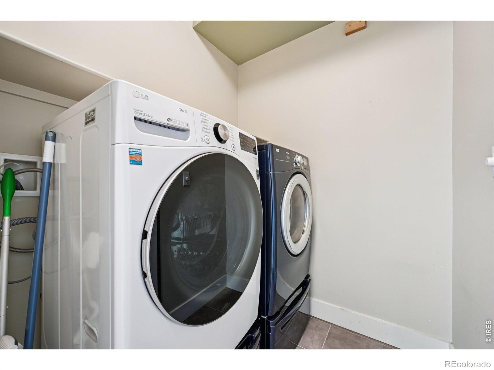 MLS Image #39 for 2912  perry street,denver, Colorado