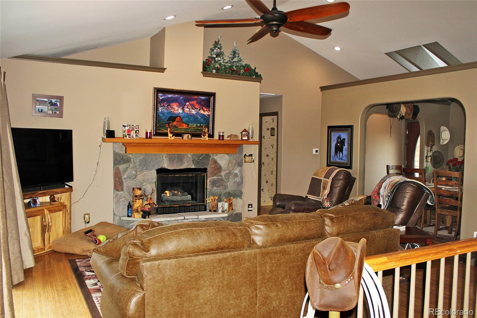 MLS Image #3 for 45810  coal creek drive,parker, Colorado