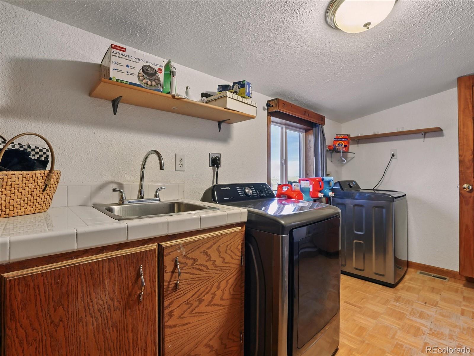 MLS Image #36 for    ,, Colorado