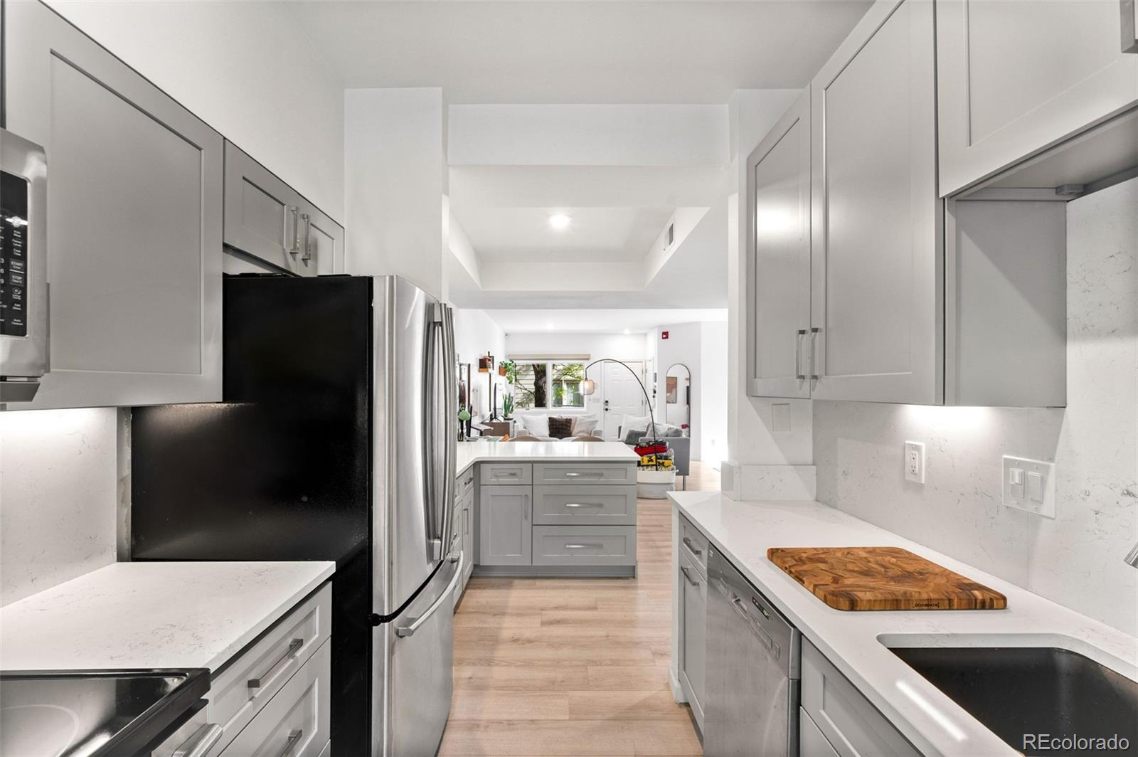 MLS Image #10 for 170 s jackson street,denver, Colorado