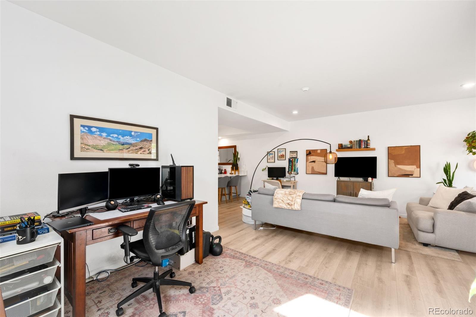 MLS Image #4 for 170 s jackson street,denver, Colorado
