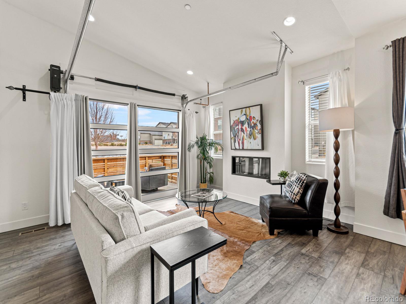MLS Image #14 for 19515 e sunset circle,centennial, Colorado
