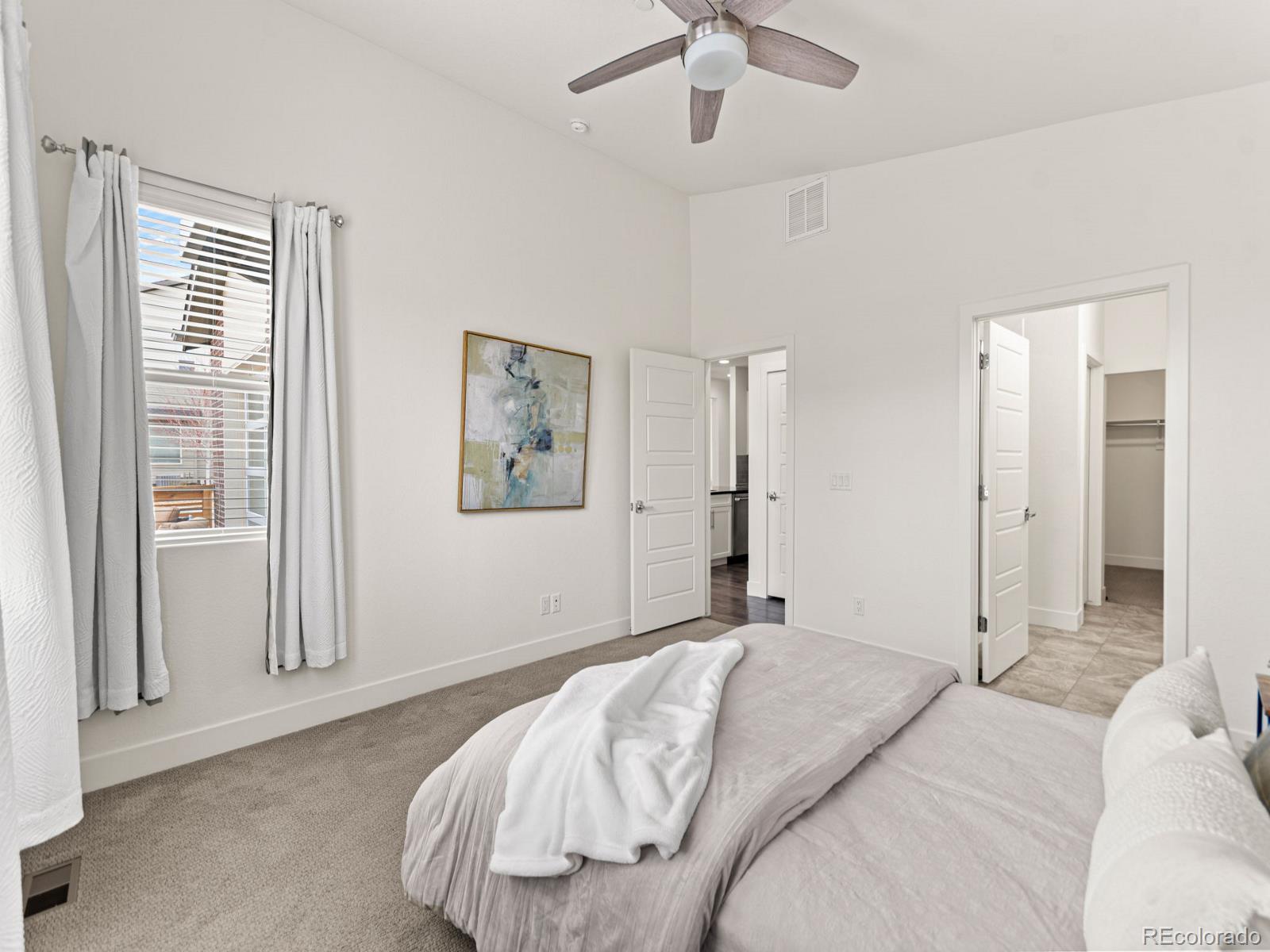 MLS Image #23 for 19515 e sunset circle,centennial, Colorado