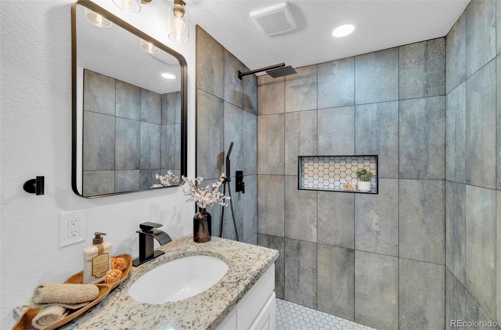 MLS Image #27 for 1414  linden street,longmont, Colorado