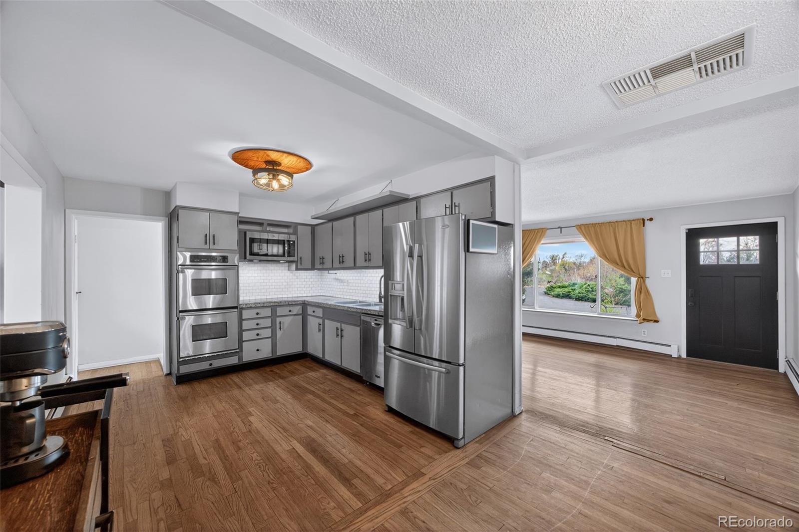 MLS Image #11 for 3168 s holly street,denver, Colorado