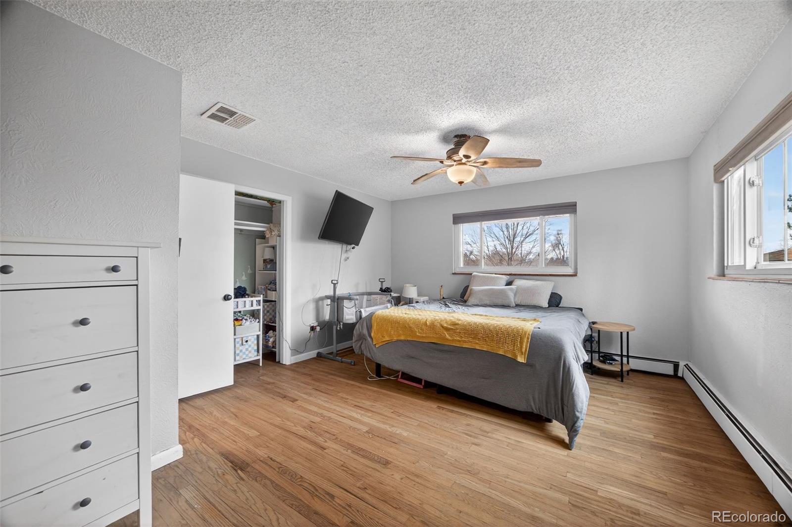 MLS Image #18 for 3168 s holly street,denver, Colorado