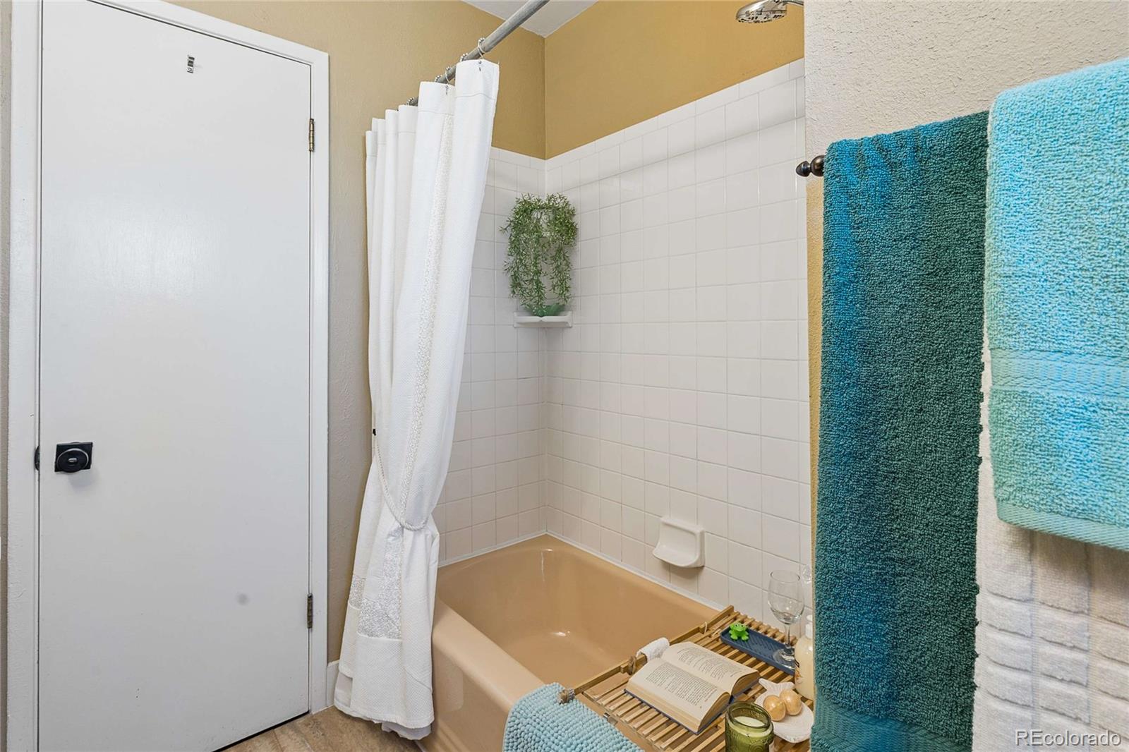 MLS Image #20 for 7540 w calahan avenue,lakewood, Colorado