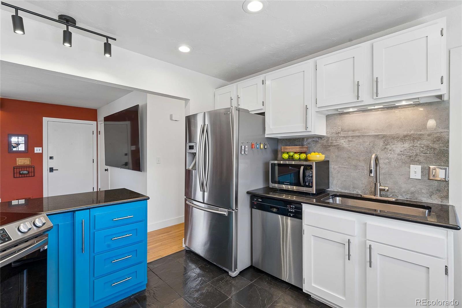 MLS Image #9 for 7540 w calahan avenue,lakewood, Colorado