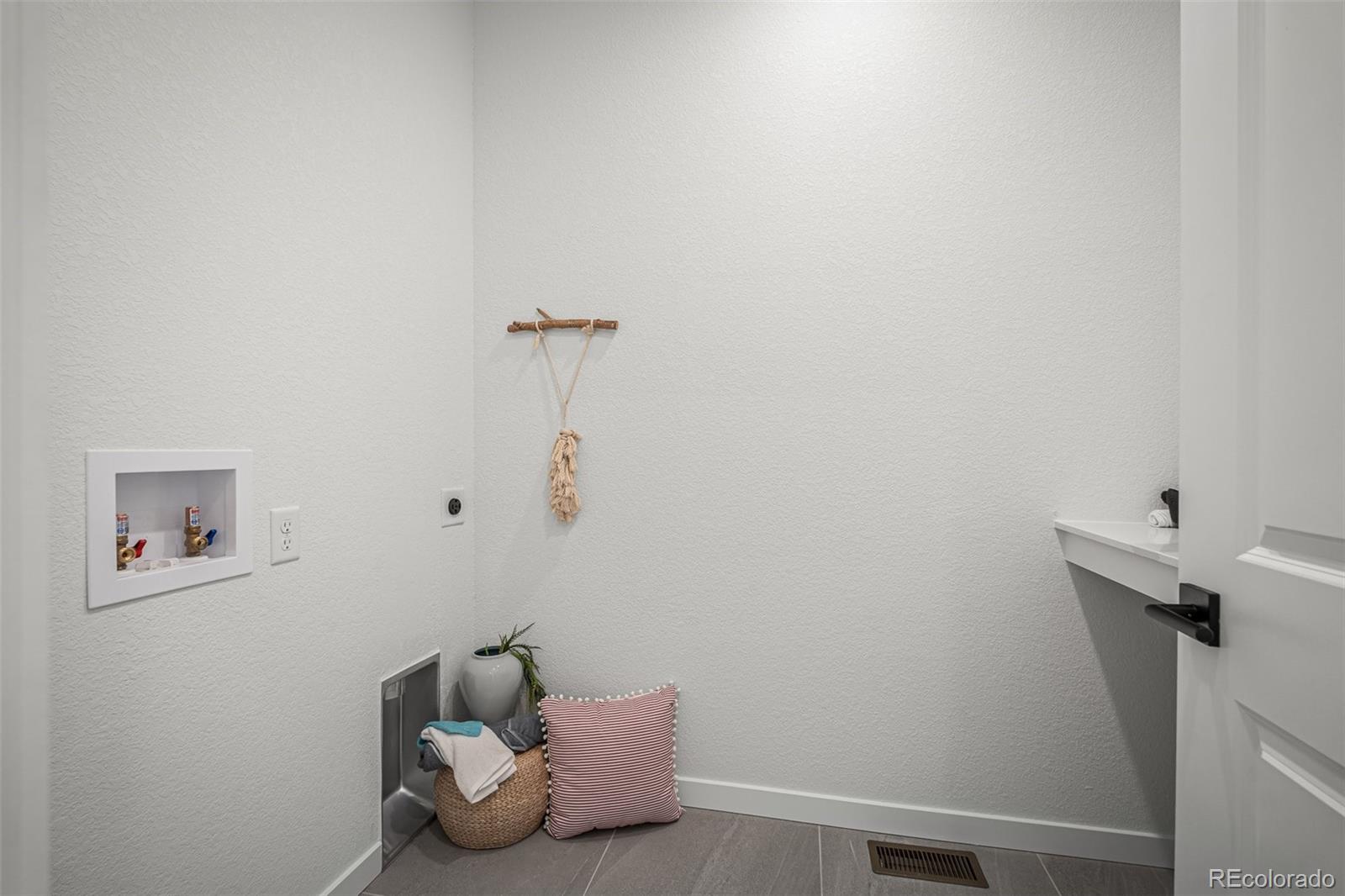 MLS Image #29 for 6647  knapp drive,colorado springs, Colorado