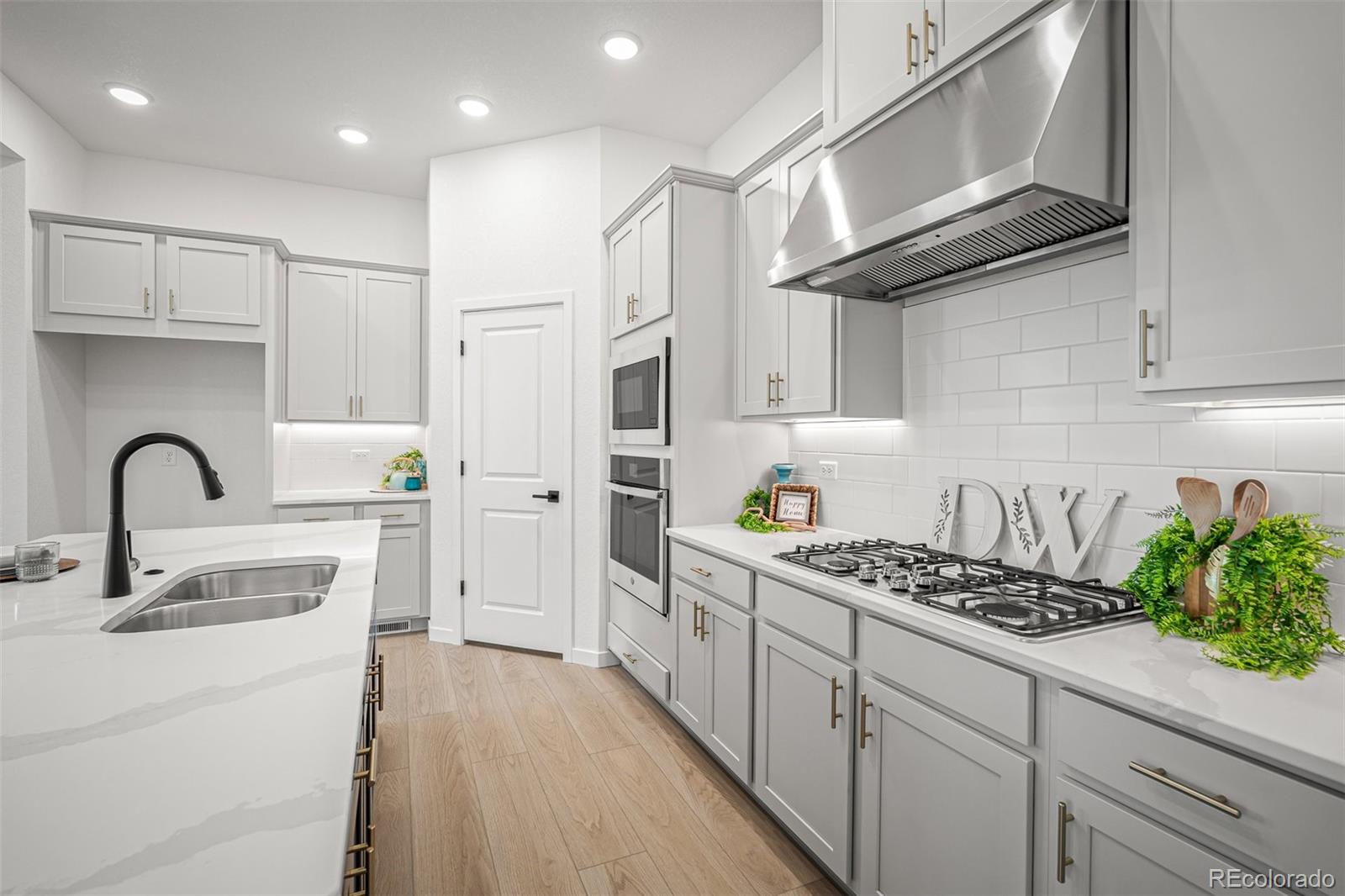 MLS Image #9 for 6647  knapp drive,colorado springs, Colorado