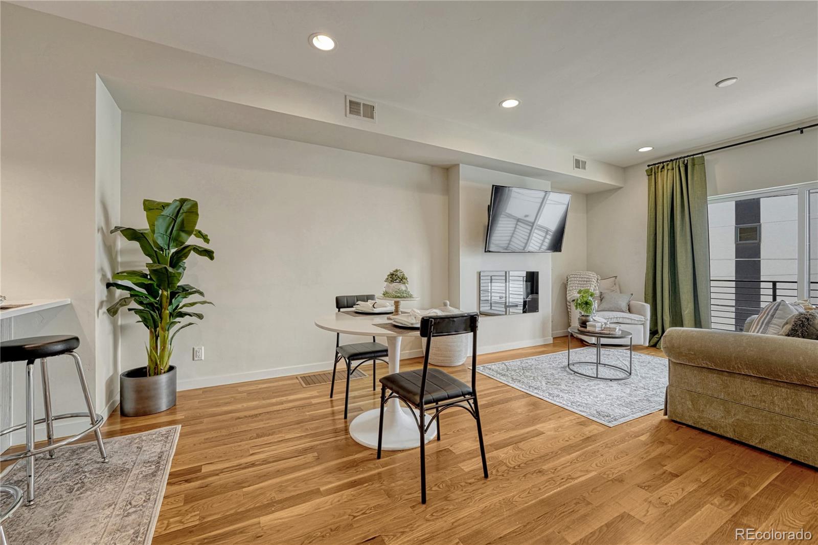 MLS Image #12 for 3410 w 18th avenue ,denver, Colorado
