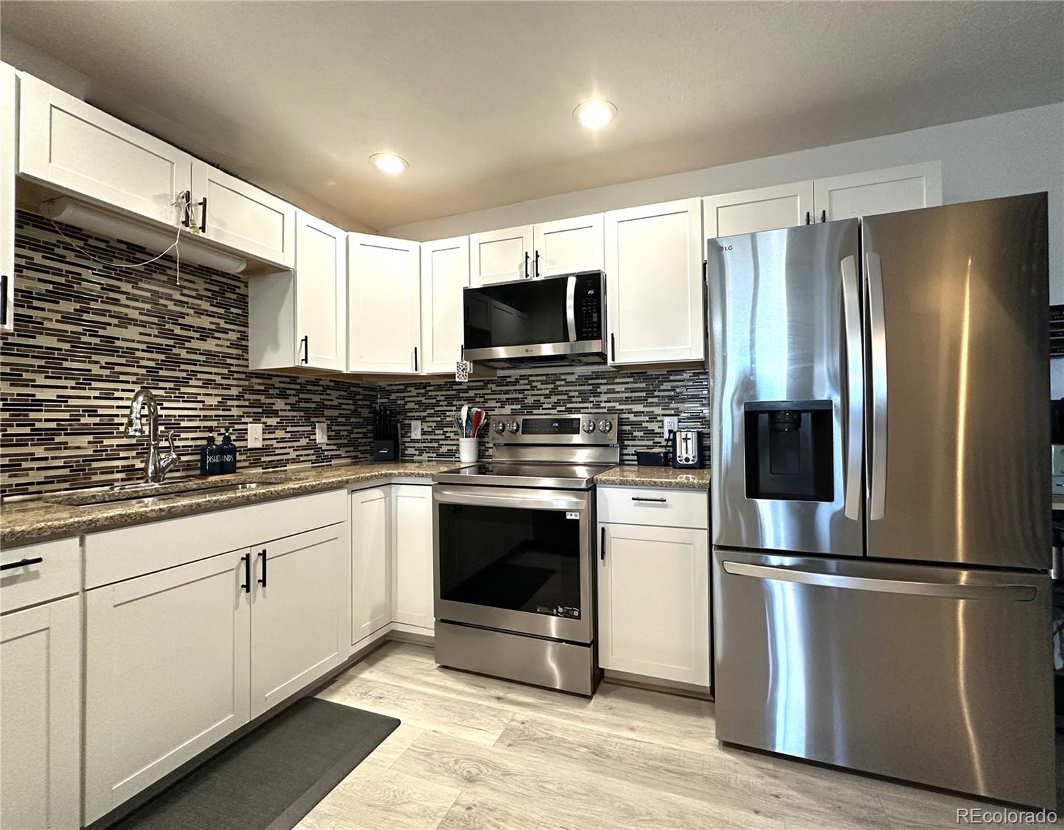 MLS Image #5 for 516  superior street,colorado springs, Colorado