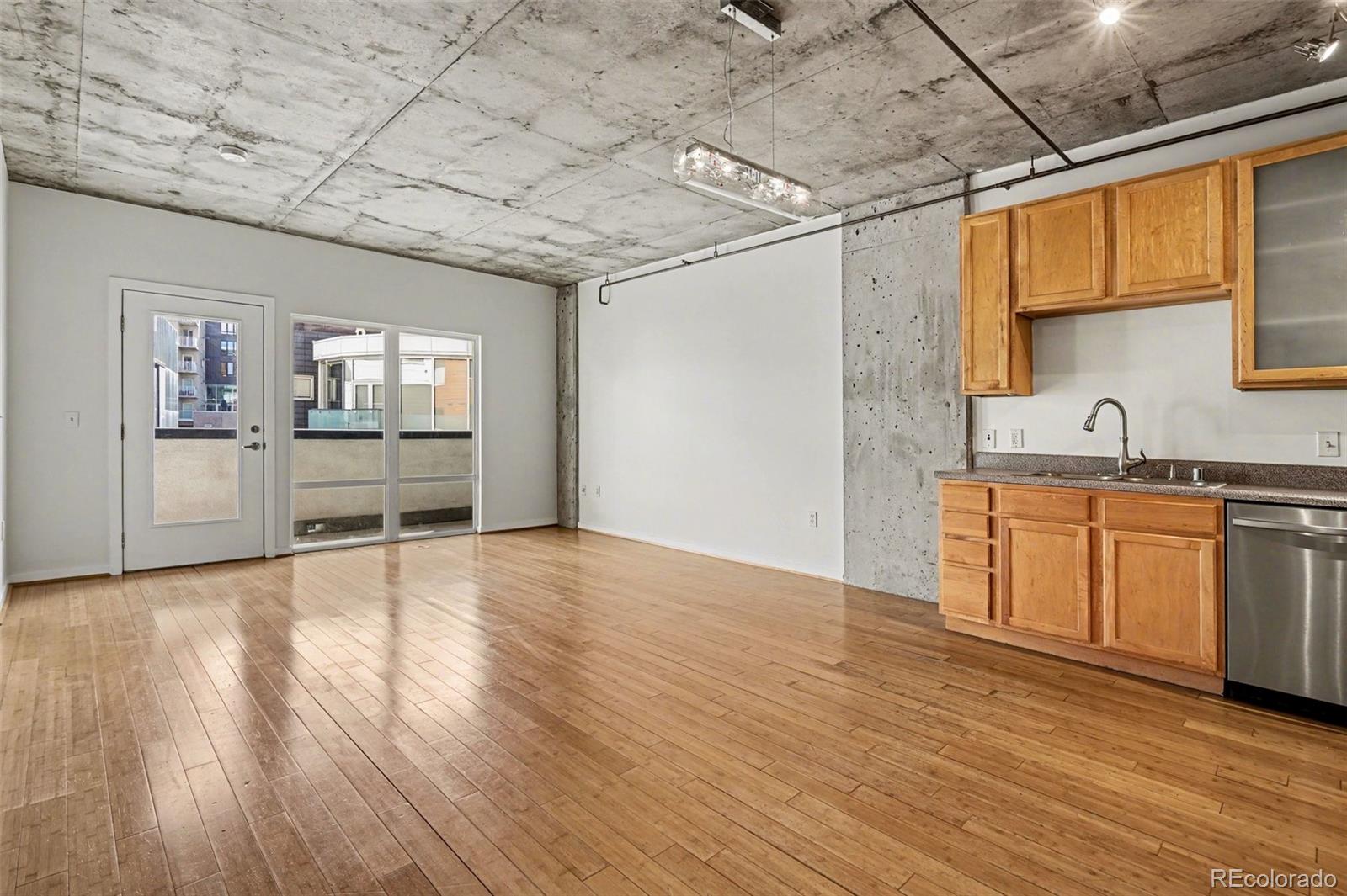 MLS Image #8 for 1475  delgany street 205,denver, Colorado