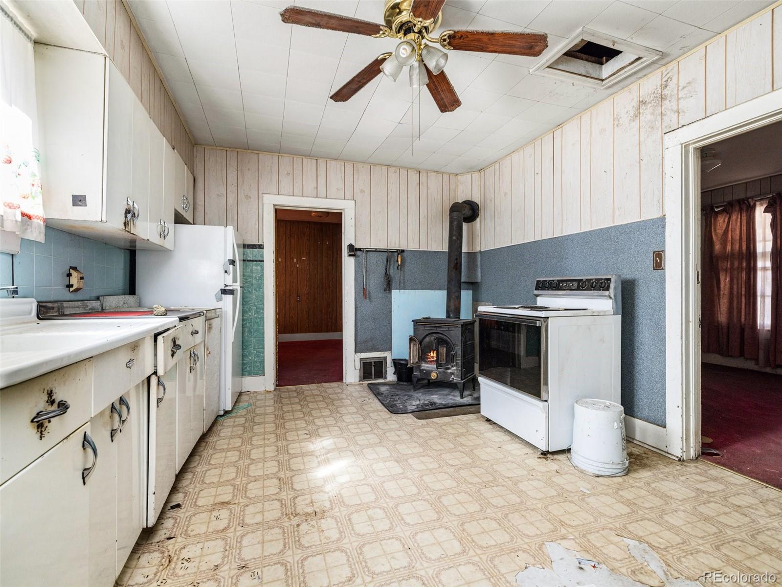 MLS Image #10 for 136  sproull avenue,walsenburg, Colorado