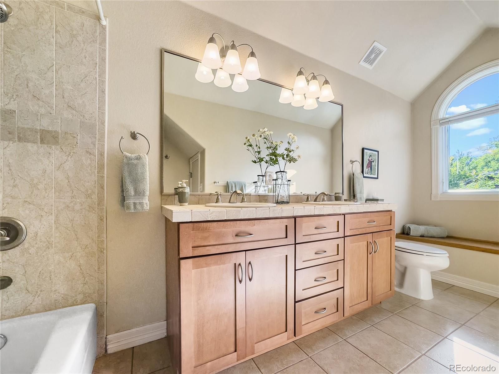 MLS Image #37 for 2050 n gaylord street,denver, Colorado