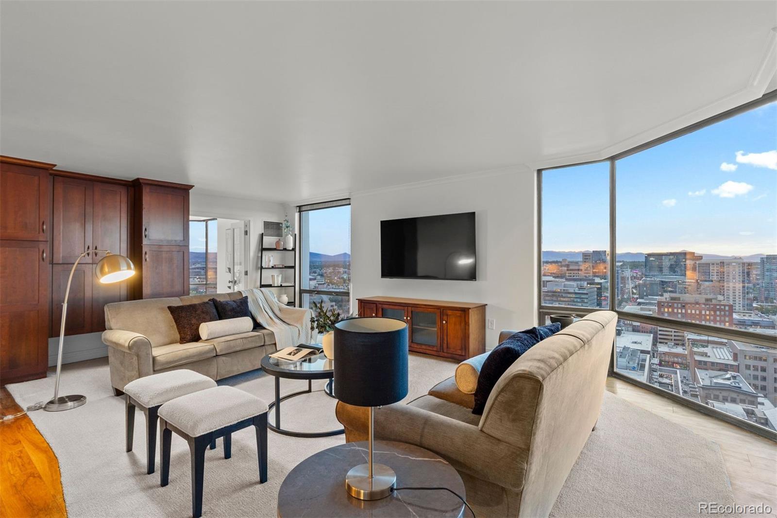 MLS Image #18 for 1625  larimer street 2307,denver, Colorado