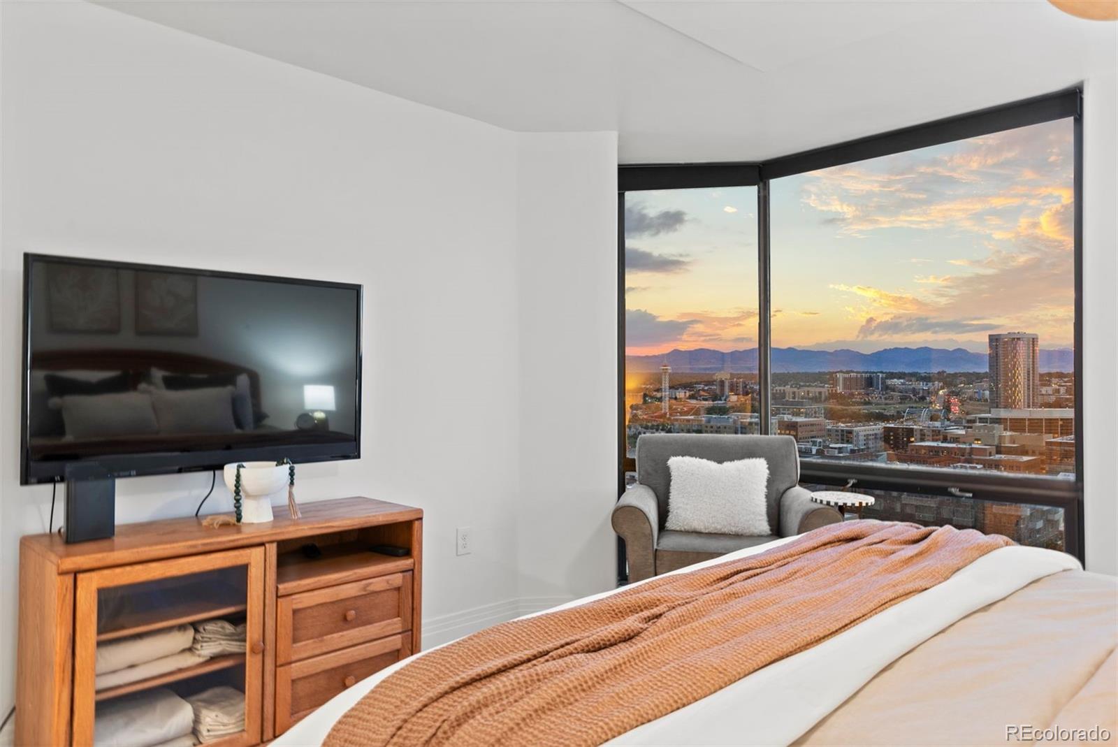 MLS Image #27 for 1625  larimer street 2307,denver, Colorado
