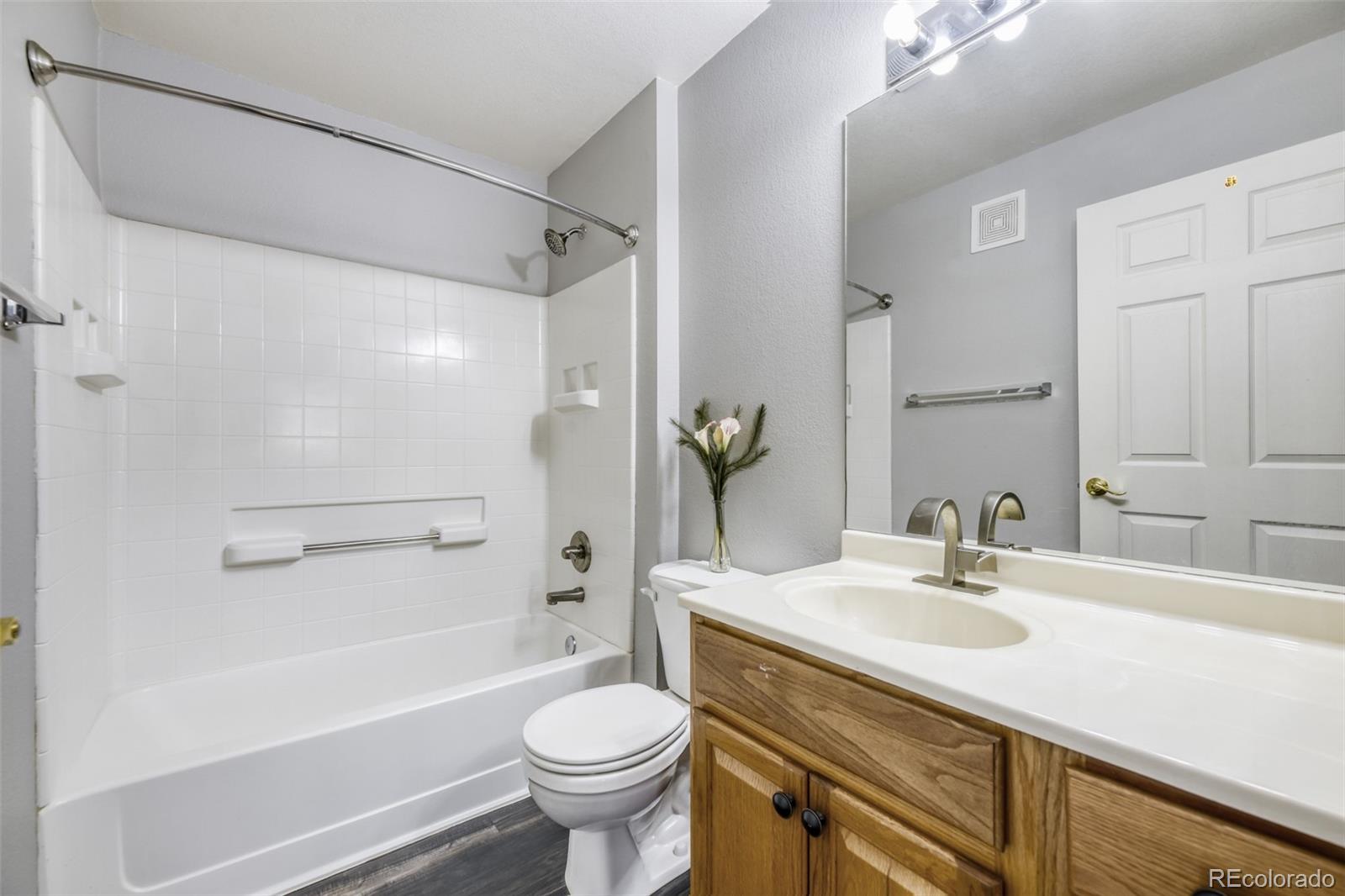 MLS Image #9 for 4875 s balsam way,littleton, Colorado
