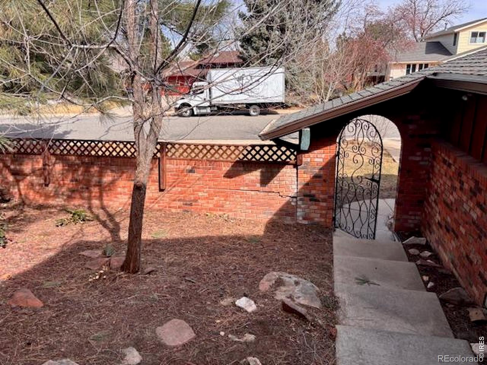 MLS Image #3 for 3331  lakeview circle,longmont, Colorado