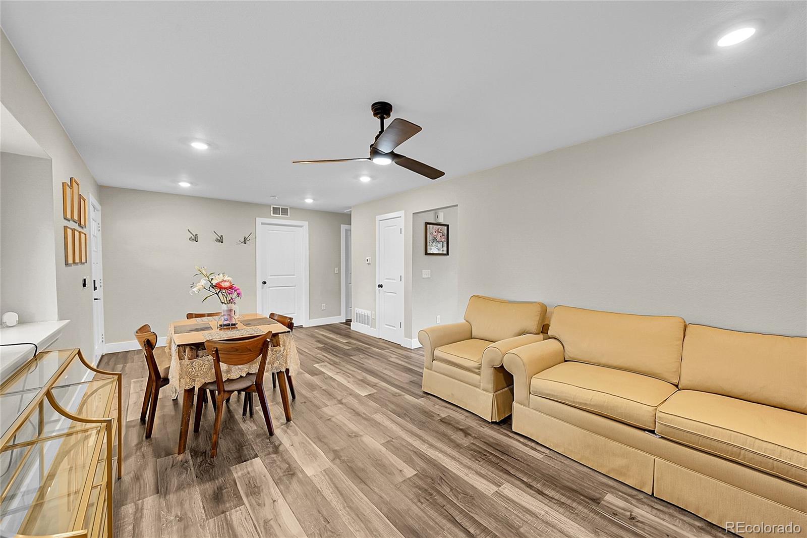 MLS Image #3 for 912 s bross street,longmont, Colorado