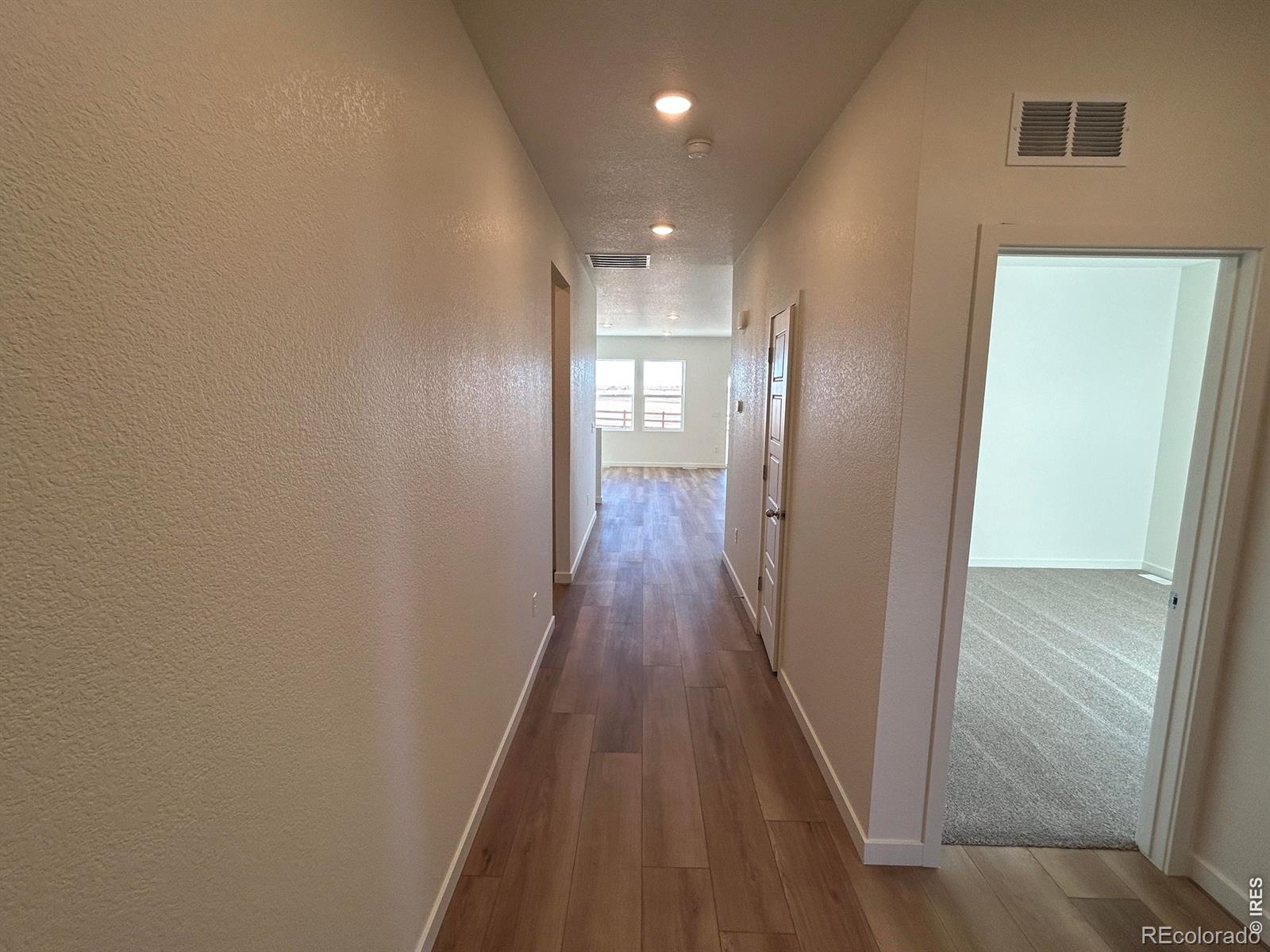 MLS Image #6 for 510  gavin court,hudson, Colorado