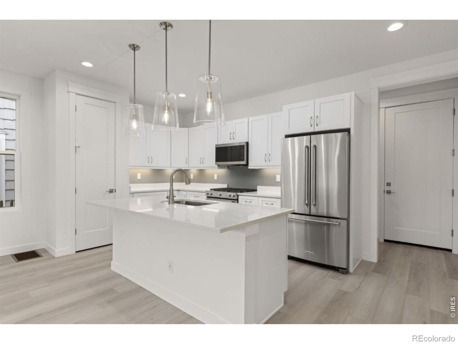 MLS Image #5 for 145  washington street,erie, Colorado