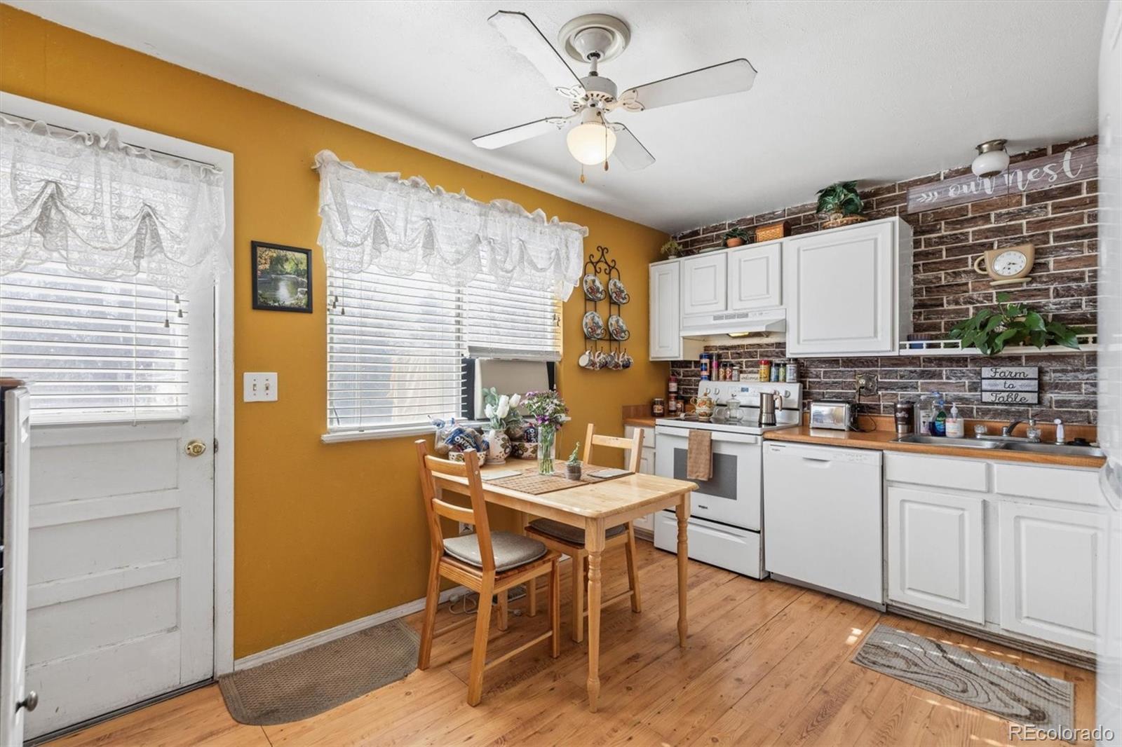 MLS Image #7 for 2965 s jasper street,aurora, Colorado