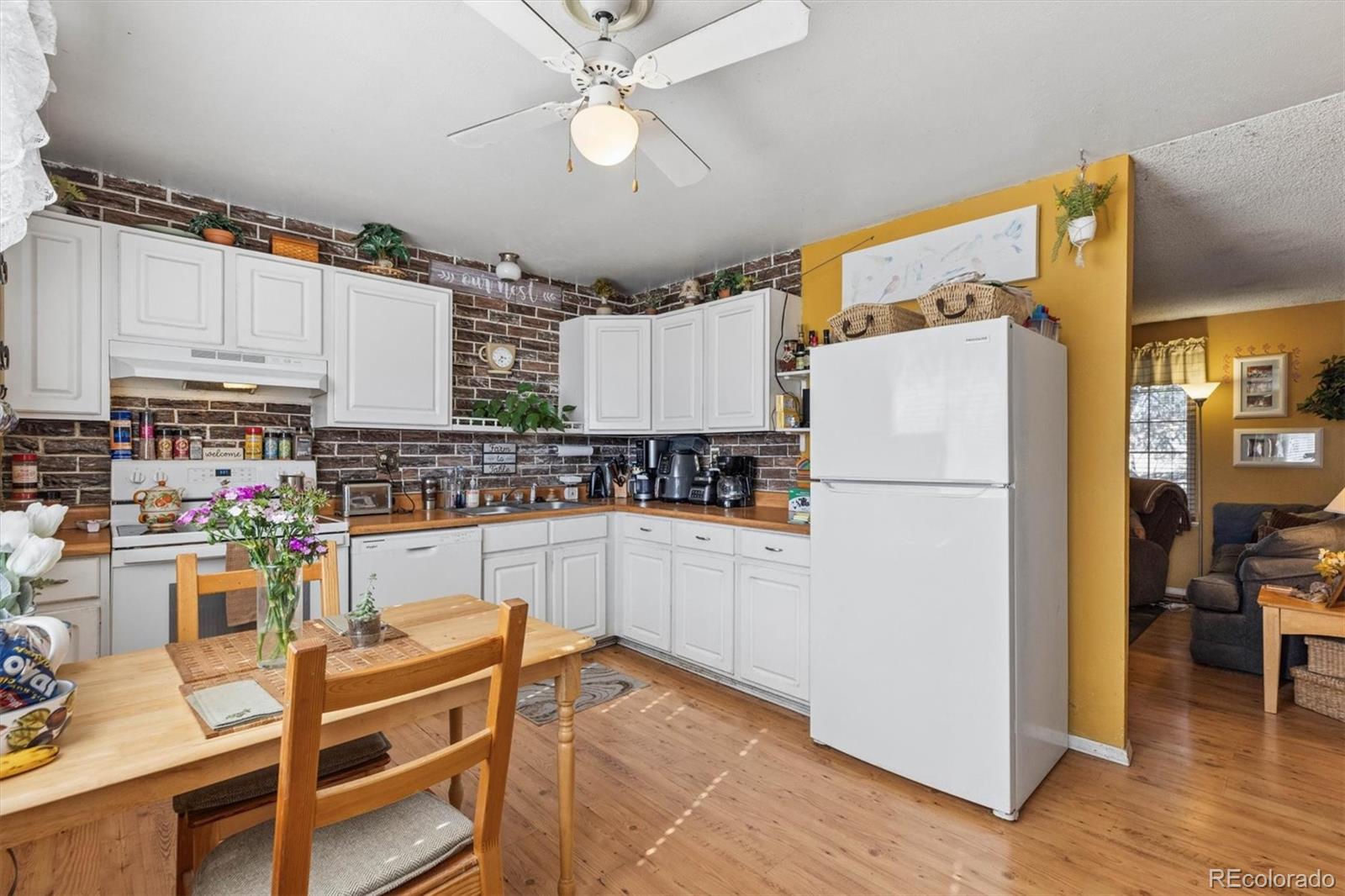 MLS Image #8 for 2965 s jasper street,aurora, Colorado