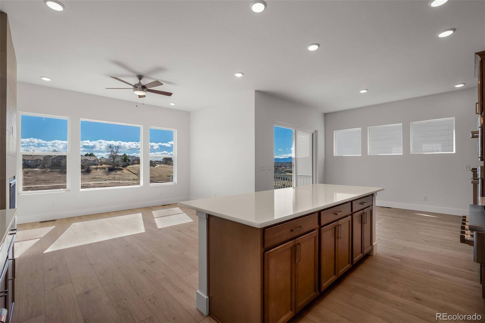 MLS Image #13 for 4515  peak crest view,colorado springs, Colorado