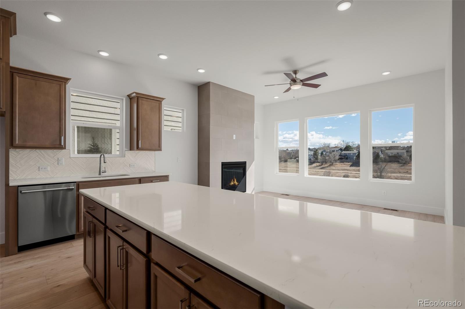 MLS Image #14 for 4515  peak crest view,colorado springs, Colorado
