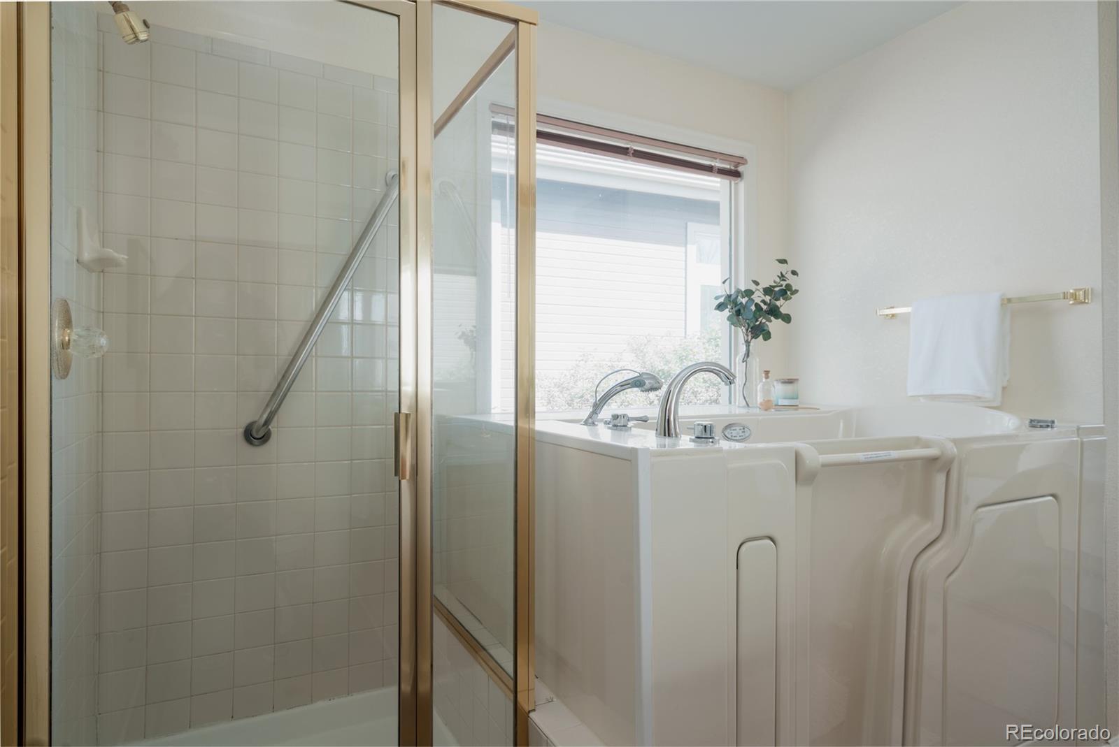 MLS Image #21 for 2630 s iris street,lakewood, Colorado