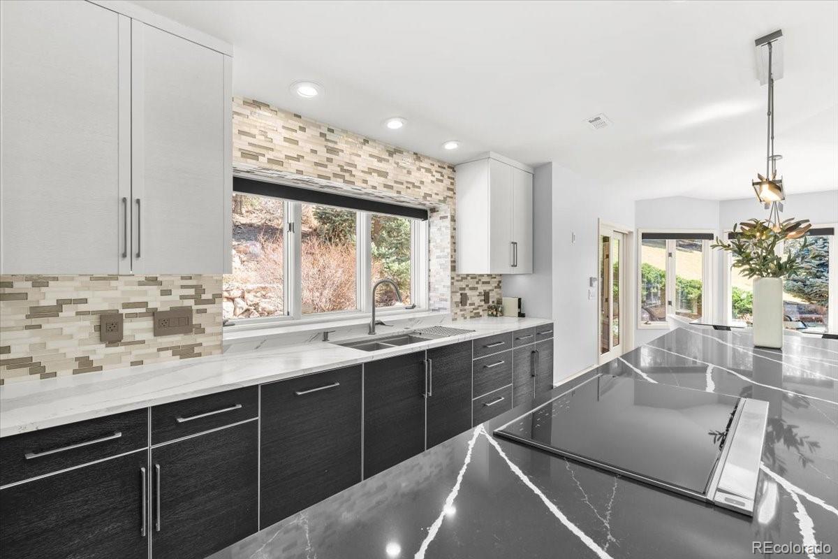 MLS Image #16 for 5852  willowbrook drive,morrison, Colorado