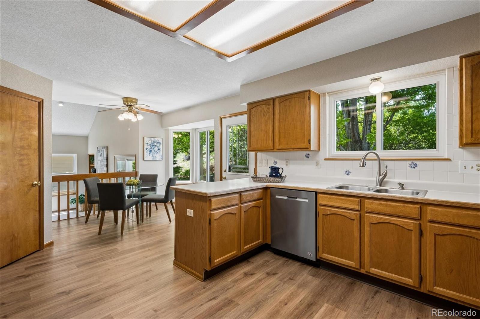 MLS Image #4 for 8257  kline street,arvada, Colorado