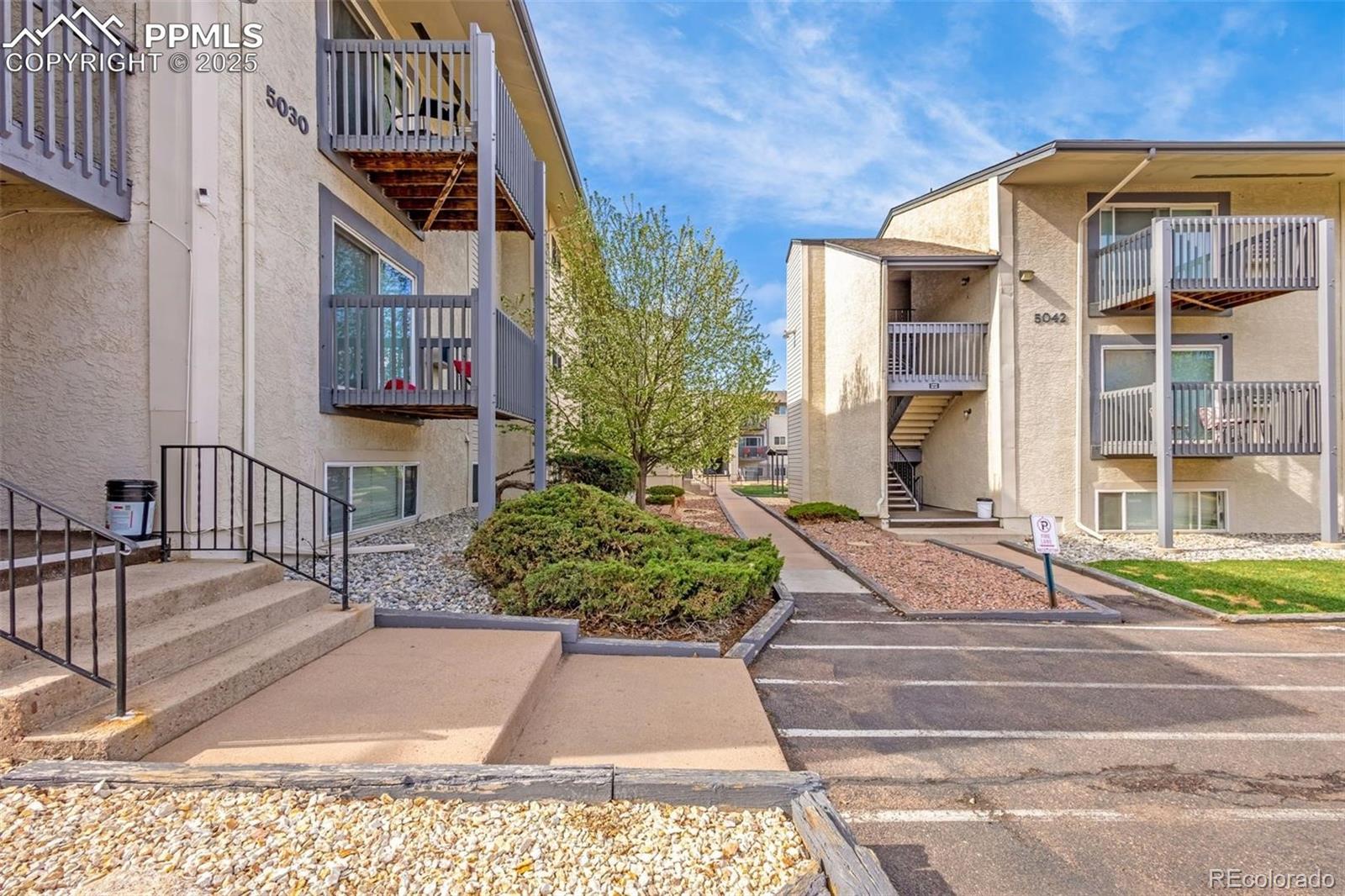 MLS Image #2 for 5030  el camino drive,colorado springs, Colorado