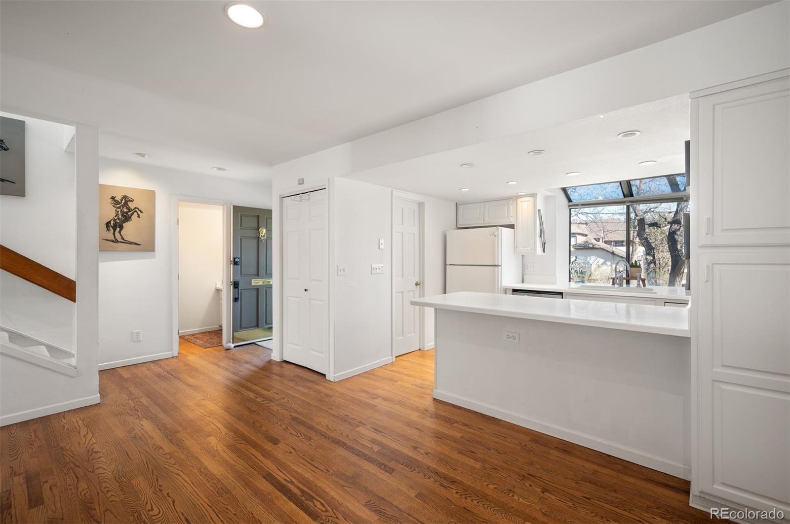 MLS Image #9 for 347  harrison street ,denver, Colorado
