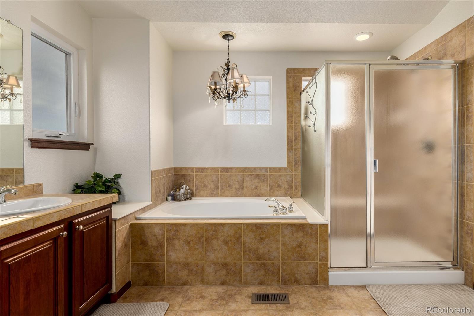 MLS Image #29 for 9832 n crystal lake drive,littleton, Colorado
