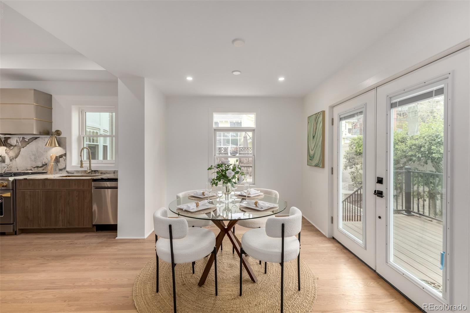 MLS Image #16 for 668 n clarkson street,denver, Colorado