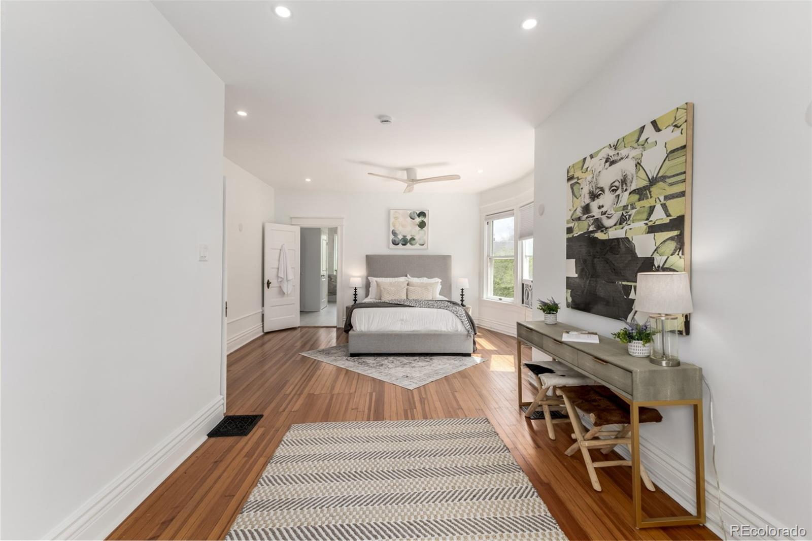 MLS Image #18 for 668 n clarkson street,denver, Colorado