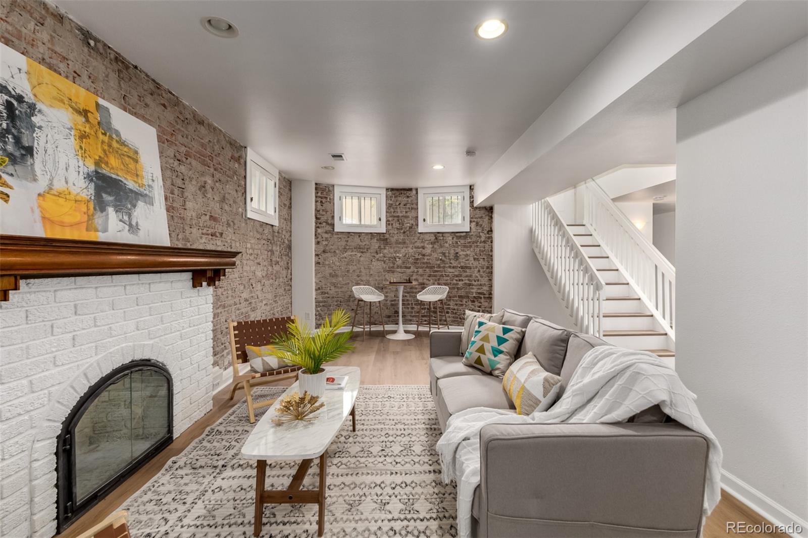 MLS Image #38 for 668 n clarkson street,denver, Colorado