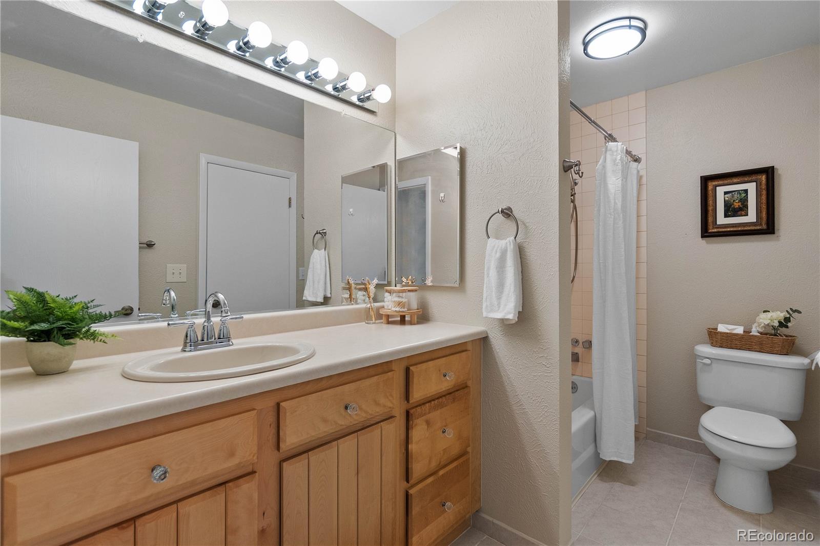 MLS Image #18 for 10372 w florida avenue,lakewood, Colorado