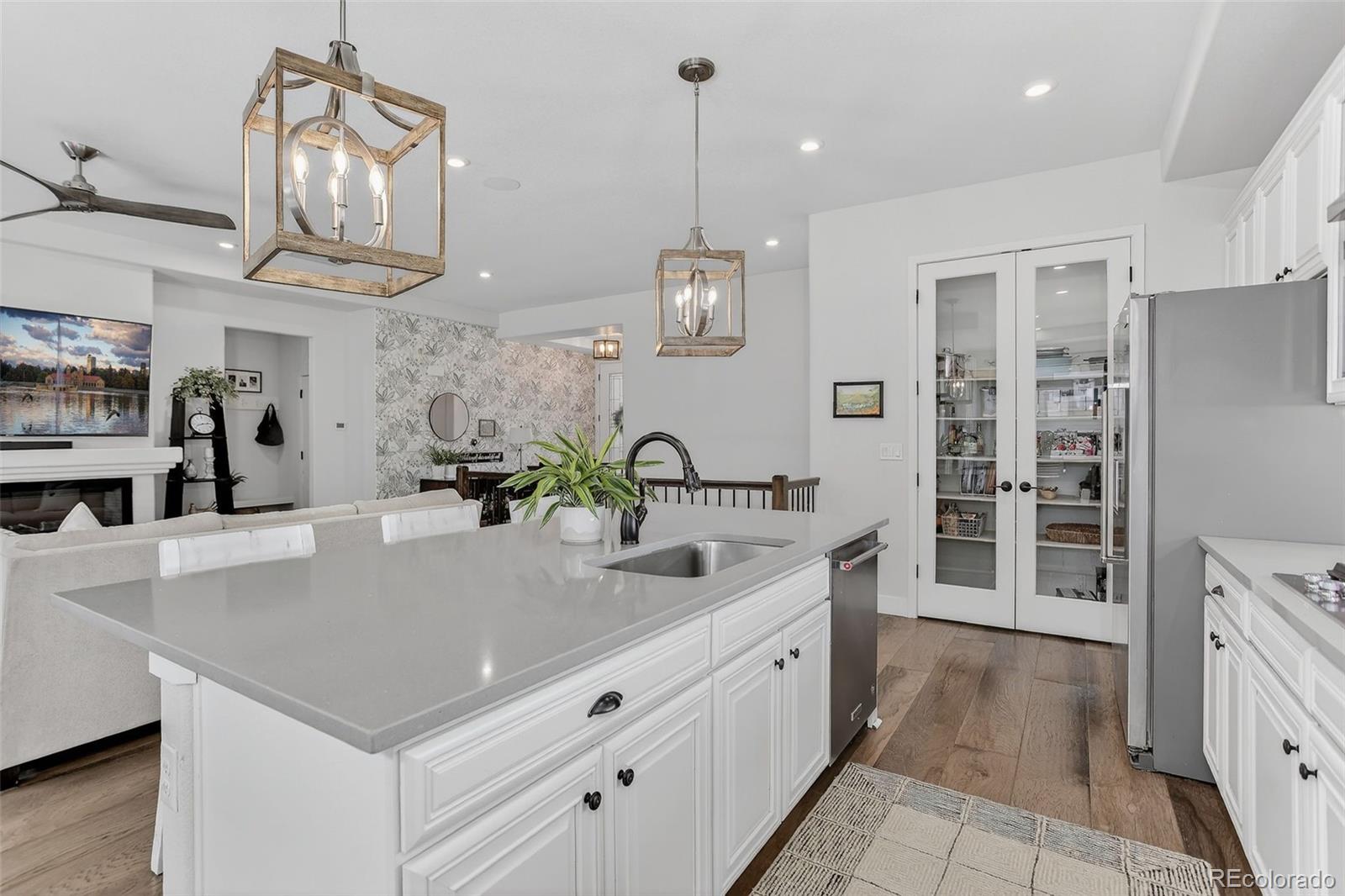 MLS Image #11 for 20392 e 53rd drive,denver, Colorado