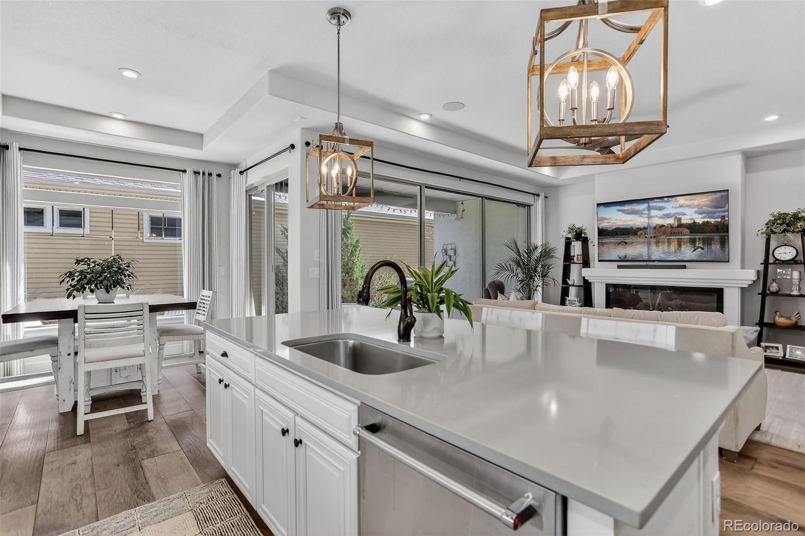 MLS Image #13 for 20392 e 53rd drive,denver, Colorado