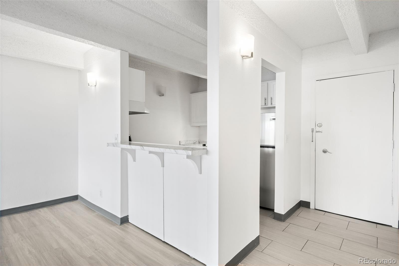 MLS Image #10 for 1265  race street 208,denver, Colorado