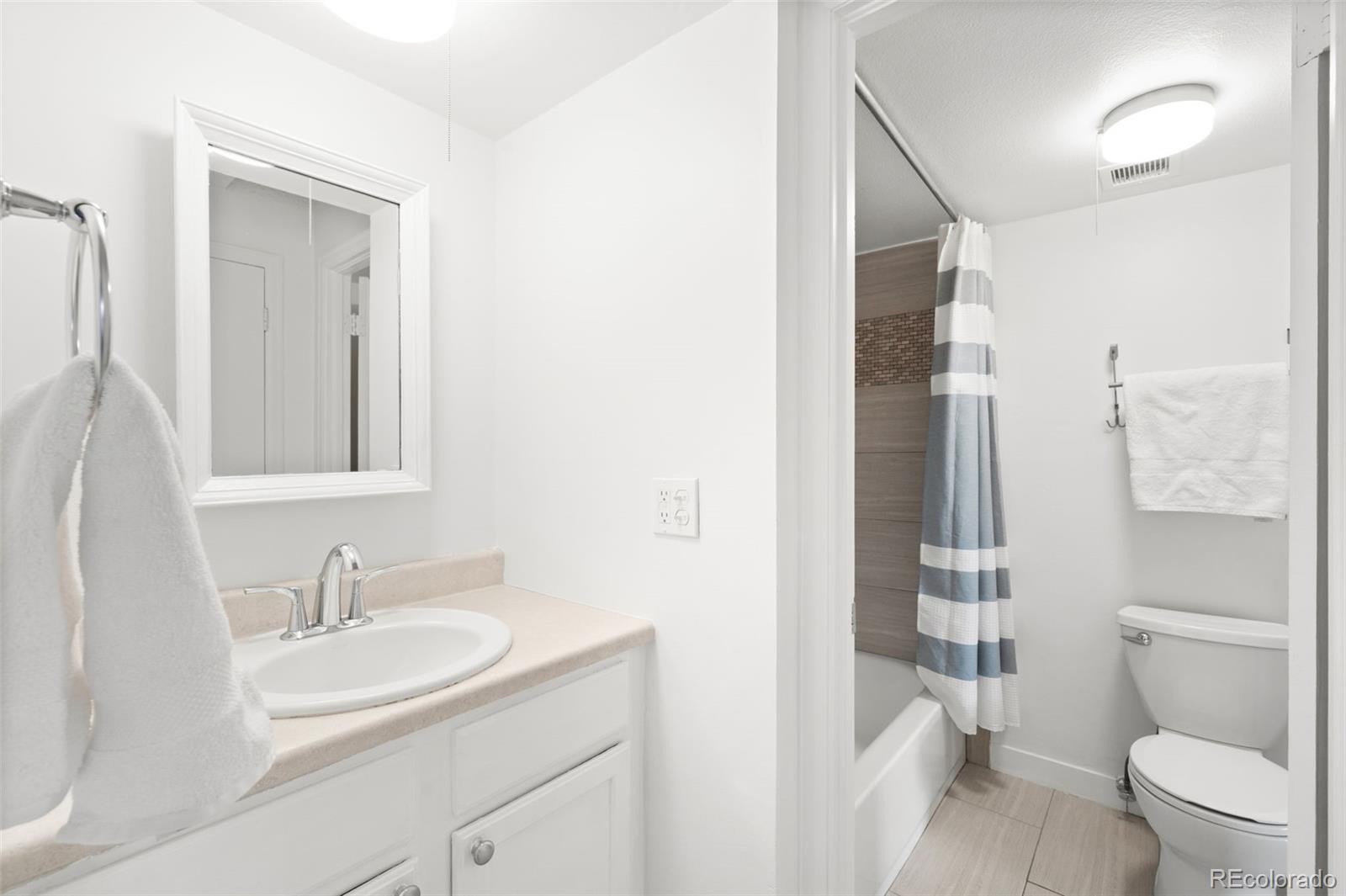 MLS Image #17 for 1265  race street 208,denver, Colorado