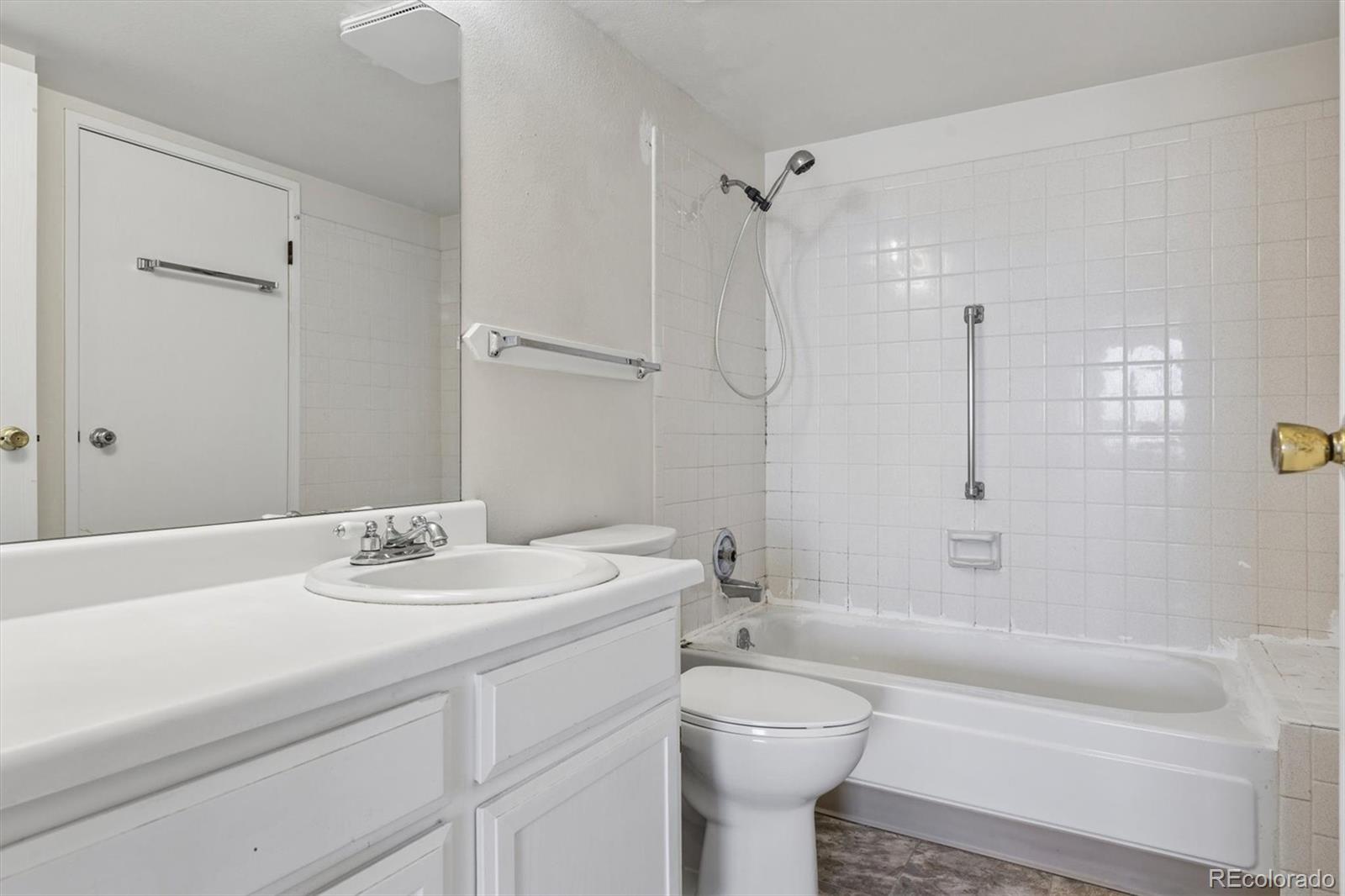 MLS Image #15 for 13902 e marina drive 311,aurora, Colorado