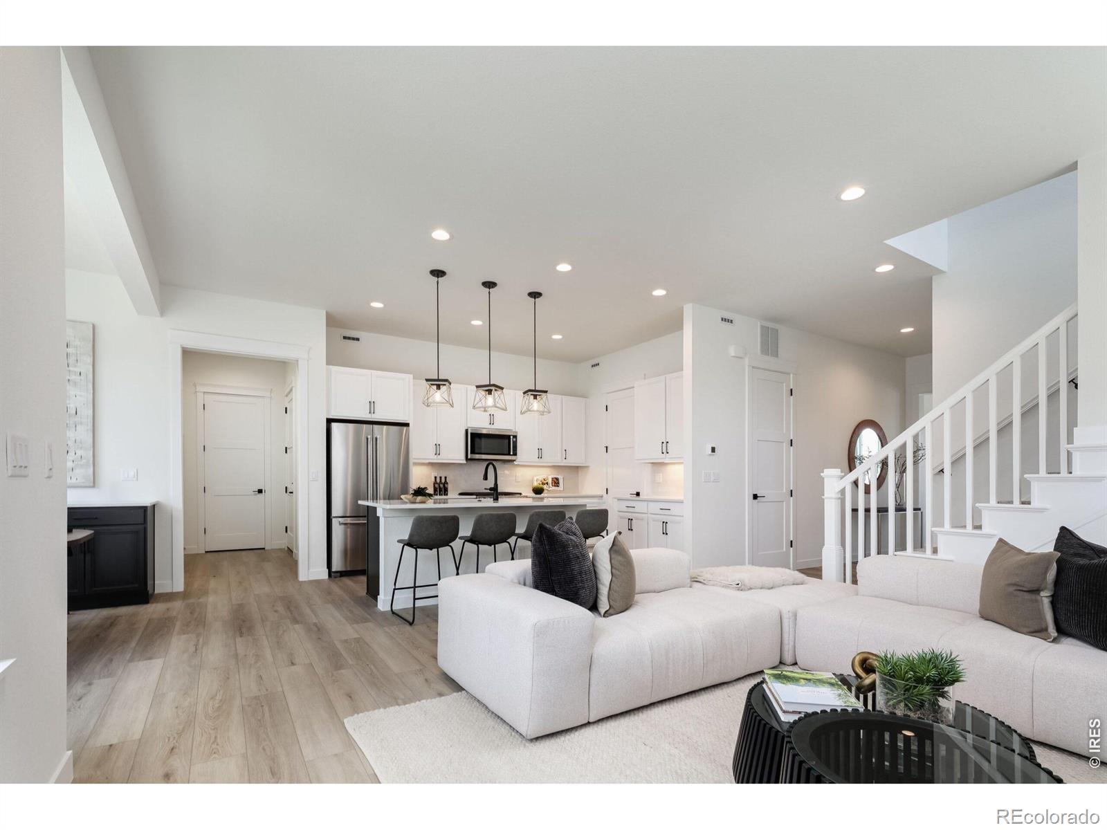 MLS Image #4 for 1651  poplar drive,erie, Colorado