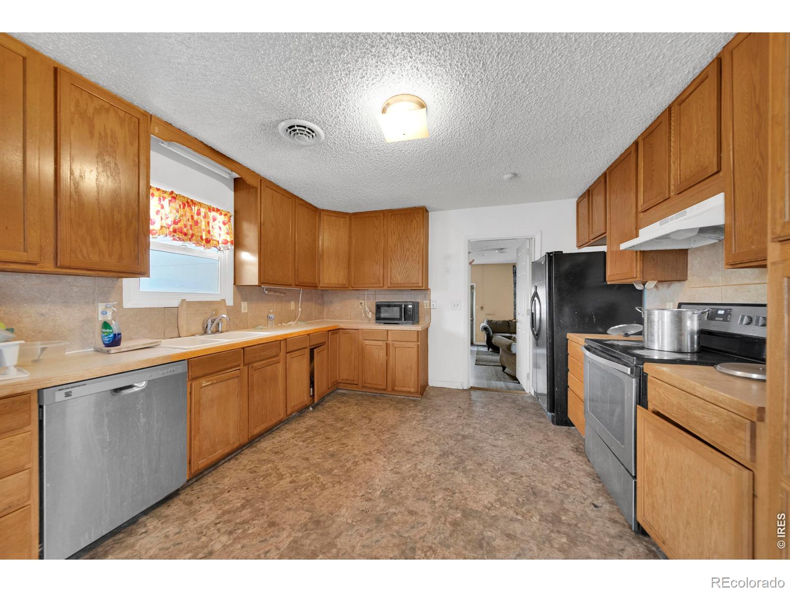 MLS Image #6 for 425  gayle street,fort morgan, Colorado