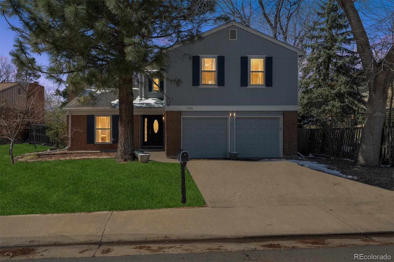 MLS Image #1 for 2711 s oakland circle,aurora, Colorado